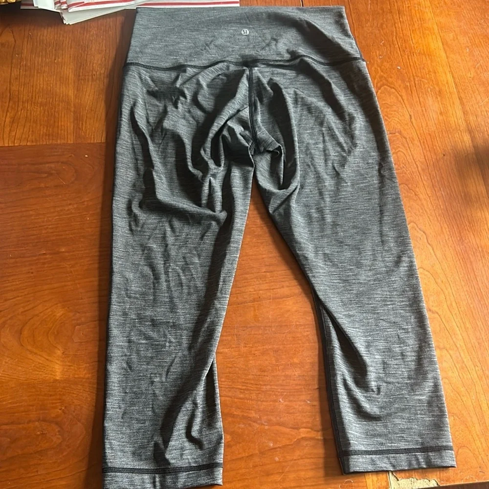 Lululemon Wunder Under High-Rise Crop 23